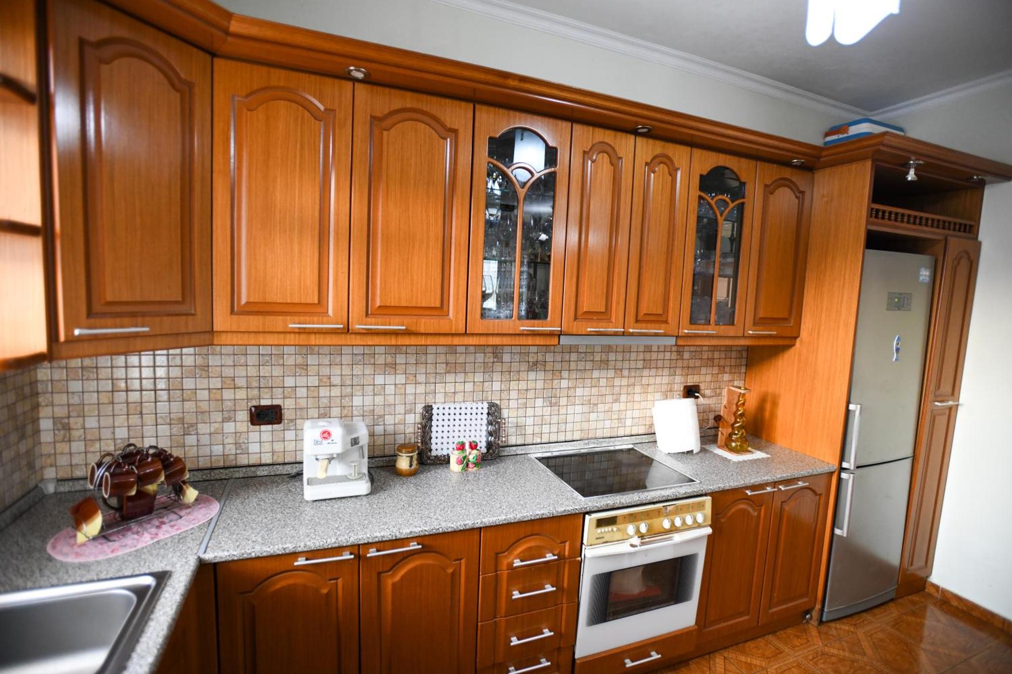 Apartment Darlin Berat Exterior foto