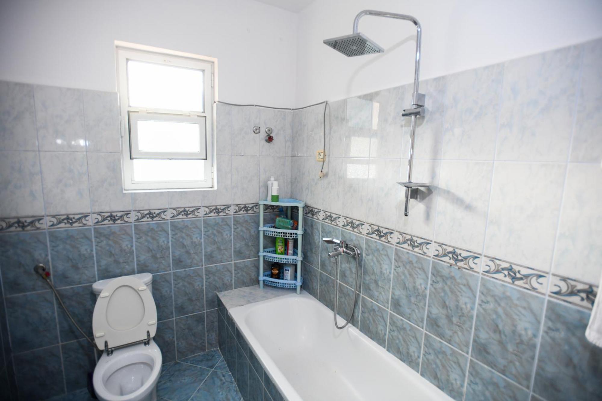 Apartment Darlin Berat Exterior foto